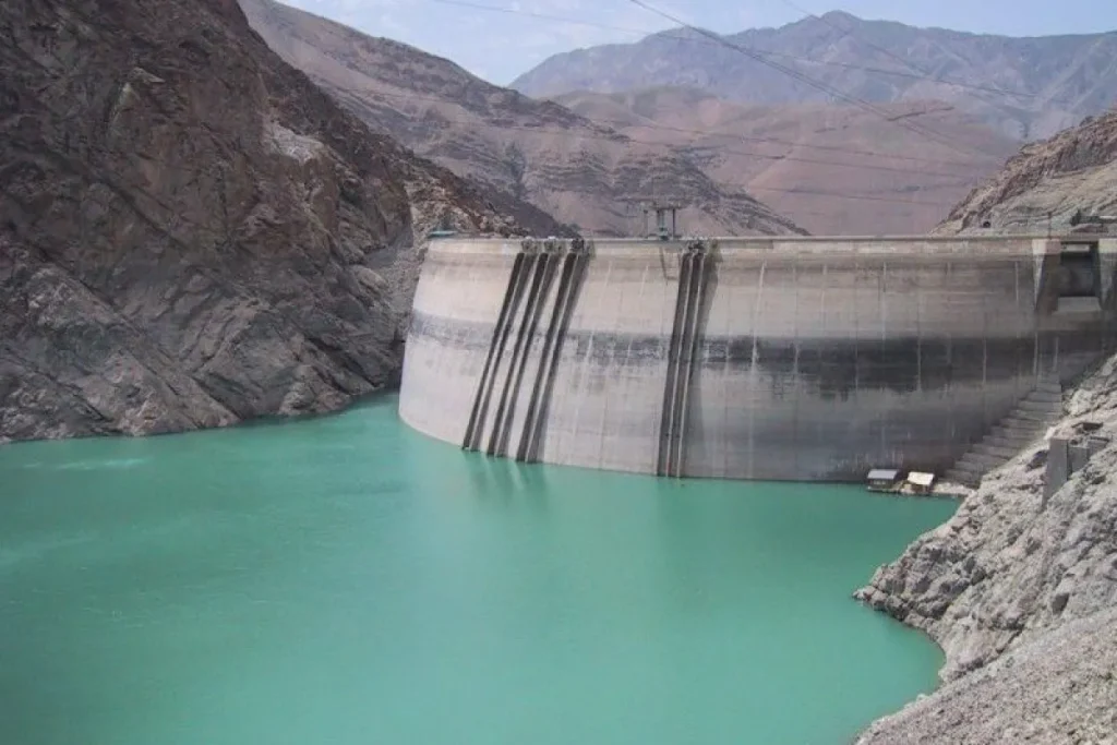 امیرکبیر e1496132318536 ak2909 1200x800
