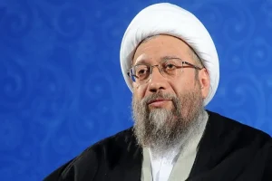 آملی لاریجانی: تعامل دولت و حوزه نیازمند ساختار پایدار است