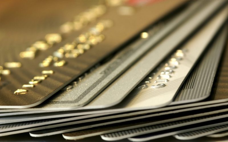 دستورالعمل اختصاص کارت اعتباری ۱ و ۲ میلیون تومانی به اقشار آسیب‌پذیر ابلاغ شد