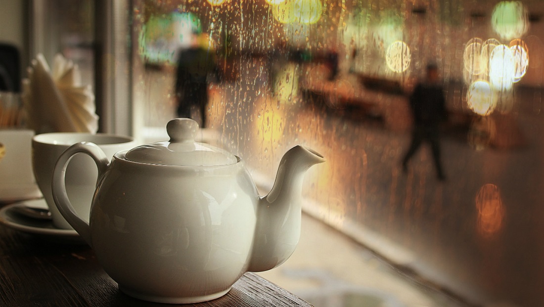 teapot cafe rain rainy day coffee featured