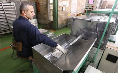 اجرای سلیقهای قانون بزرگترین مانع بر سر راه قانون حداکثر جزئیات اشتغال و سرمایهگذاری در صنعت و معدن