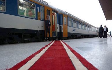 زمان فروش بلیت قطارهای مسافری آبان و آذر اعلام شد زمان فروش بلیت قطارهای مسافری آبان و آذر اعلام شد