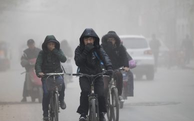 به بهانه رشد به بهای آلودگی؛ چین چشمان خود را بر محیط زیست میبندد رشد اقتصادی چین و آلودگی هوا