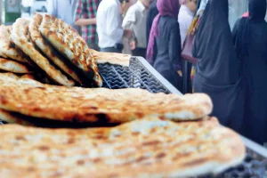 چند نرخی بودن قیمت نان به صلاح کشور نیست