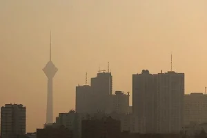 هوای تهران در آستانه آلودگی