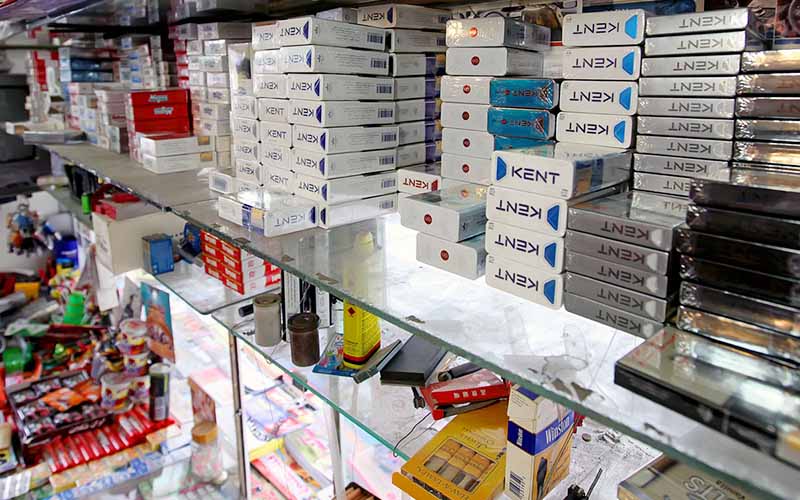 مقصد نامشخص سیگارهای تولیدی ژاپنی‌ها در ایران / سرمایه‌هایی که از کشور قاچاقی خارج می‌شوند