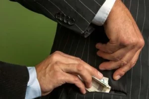 فساد دوباره در شورای شهر، اینبار فریدونکنار