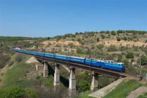 تملک ۲۸۵ هکتار از اراضی پروژه راه آهن رشت – آستارا