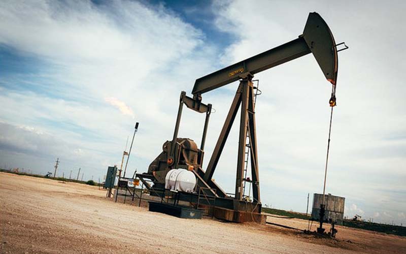 افزایش قیمت نفت با وجود رشد تولید آمریکا