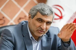 نماینده مجلس: حدود ۴۰ میلیارد دلار ارز در خانه‌های مردم نگهداری می‌شود