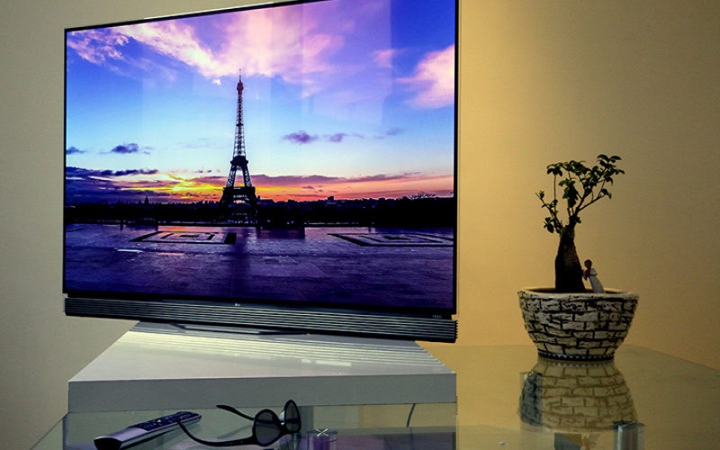 LG OLED55E6 00