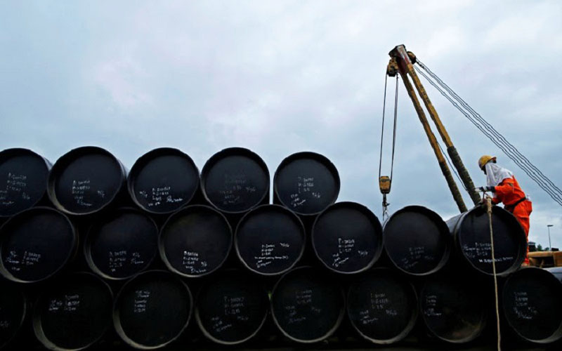 کاهش خرید نفت از ایران فروپاشی نظام اقتصاد جهانی را به همراه دارد