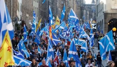 تظاهرات هزاران نفری در ادینبورگ در حمایت از استقلال اسکاتلند