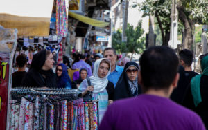 رانندگی و دستفروشی، محبوب کارگران و کارمندان