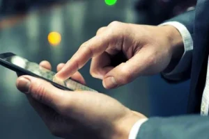 شگردهای جدید کلاهبرداری بانکی/ رمز دوم و تصویر کارت را ارسال نکنید