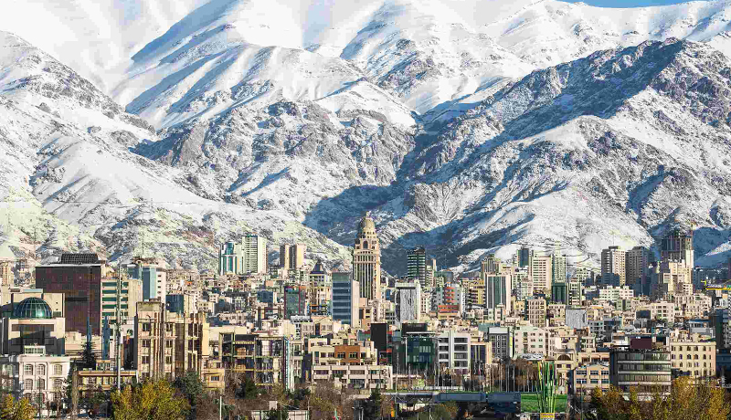 یک کارشناس مسکن می‌گوید:به دلیل افزایش قیمت دستمزد و دیگر عوامل تولید قیمت مسکن در سال 98 نیز گران شود. 