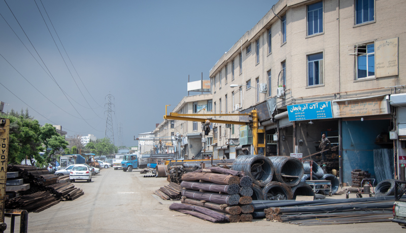 بازار آهن شادآباد به روایت یک گزارش تصویری