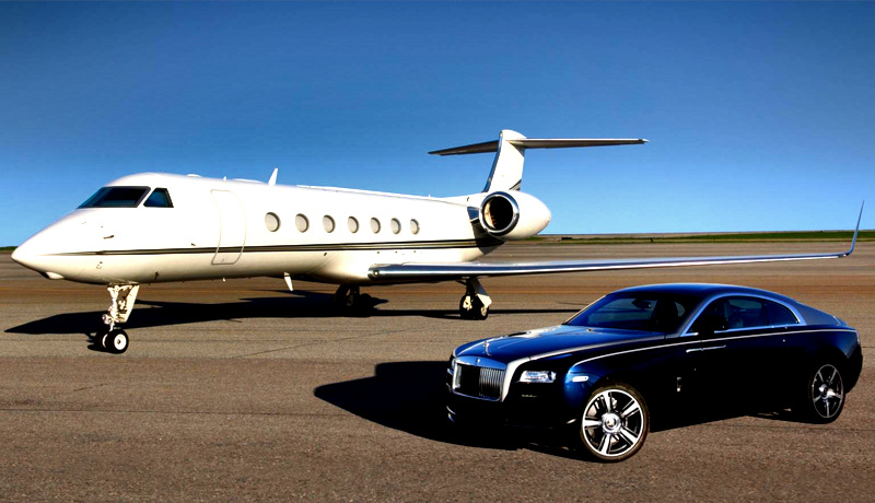 Gulfstream G550 vs Rolls-Royce Phantom