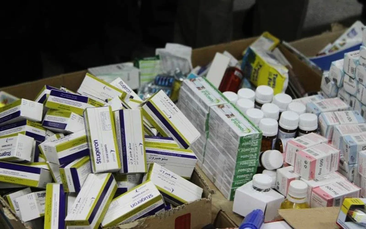 اختلاف شدید قیمت دارو با کشورهای همسایه؛ هشدار درباره قاچاق معکوس از ایران