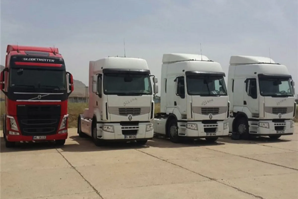 اعتراض کامیون داران همچنان ادامه دارد