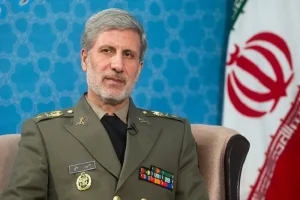 امیر سرلشکر حاتمی فرمانده ارتش جمهوری اسلامی ایران شد