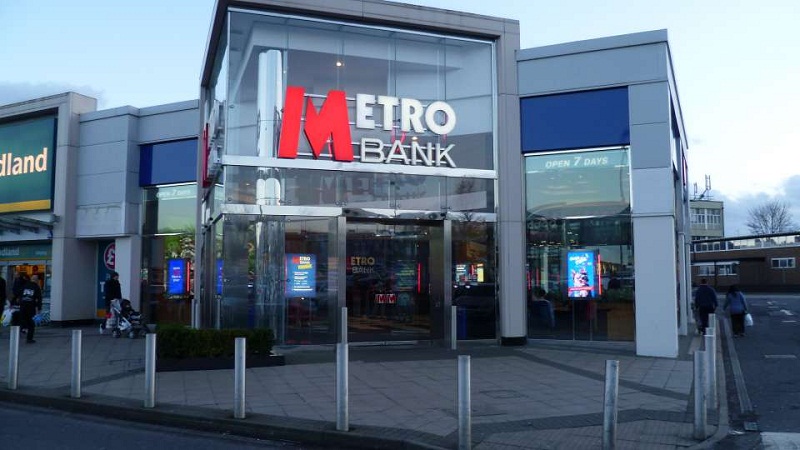 metro bank borehamwood