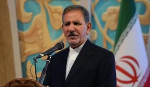 جهانگیری: برخی فکر می کنند توسعه با اعتقادات ناسازگار است