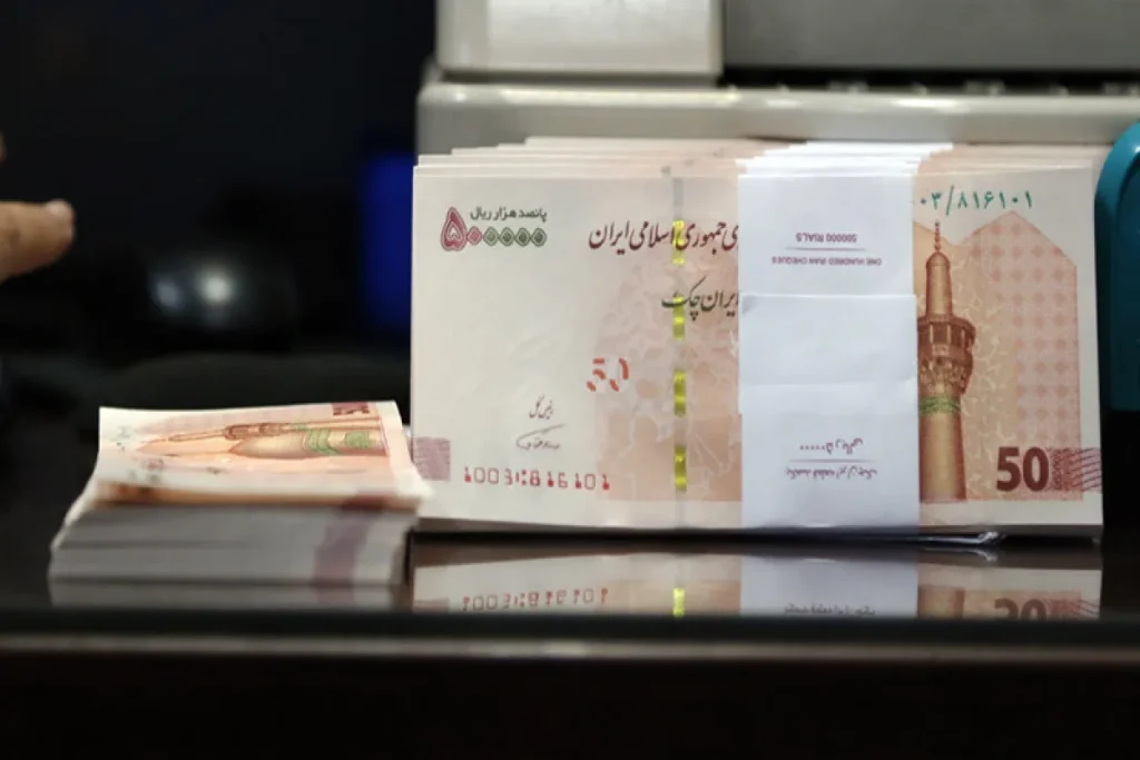 کاهش سود بین بانکی