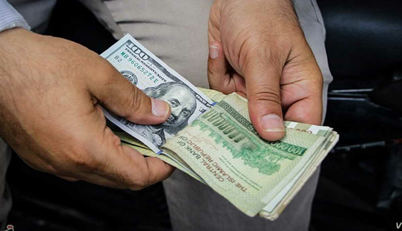 قیمت دلار امروز ۵ بهمن ۹۹ چقدر شد؟