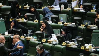 حدادی: قانون حجاب اجباری باید اصلاح شود