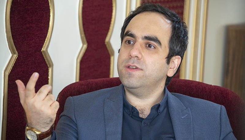 نیما آگاهی.jpg 5