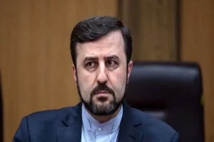 غریب آبادی: غنی سازی خط قرمز قطعی ماست! / توقفی هم در غنی سازی پذیرفته نمی‌شود