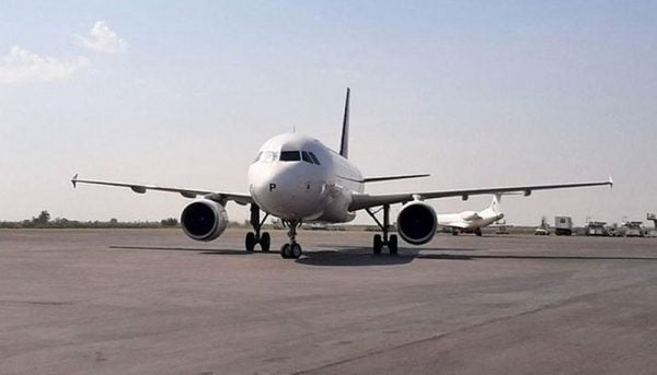 نقص فنی در پرواز دیروز شیراز/ در هواپیما باز شد