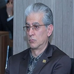 فردین آقابزرگی