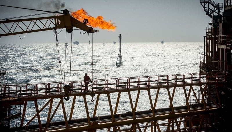 آینده بازار نفت در دستان ایران
