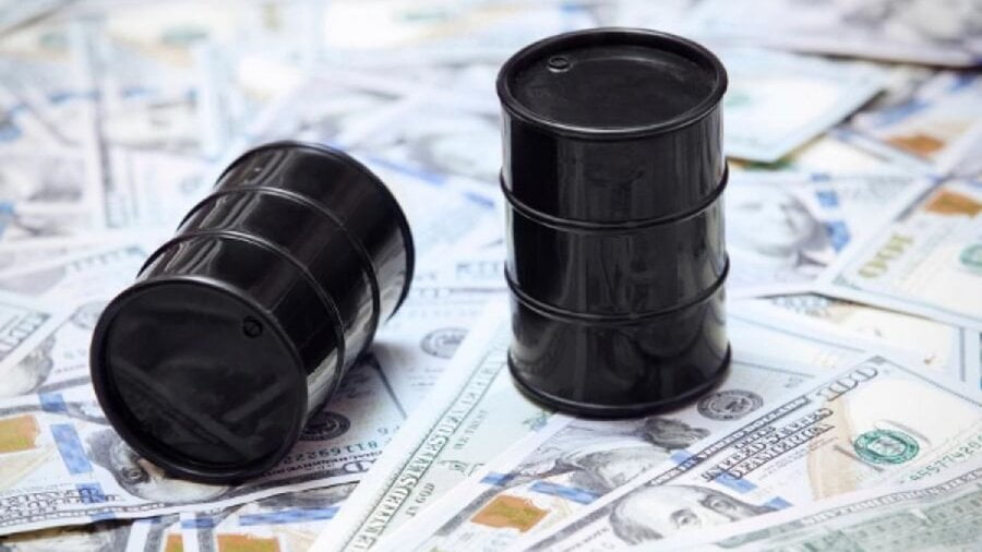 قیمت نفت از قله ۱۴ ساله فرود آمد – تجارت‌نیوز