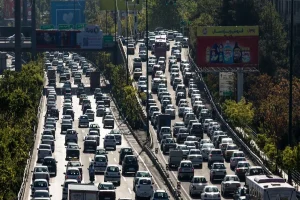 سفرهای کاری و تحصیلی؛ علت ۸۸ درصد ترافیک تهران