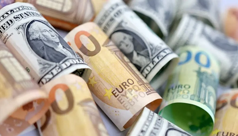 کاهش قیمت یورو نسبت به دلار