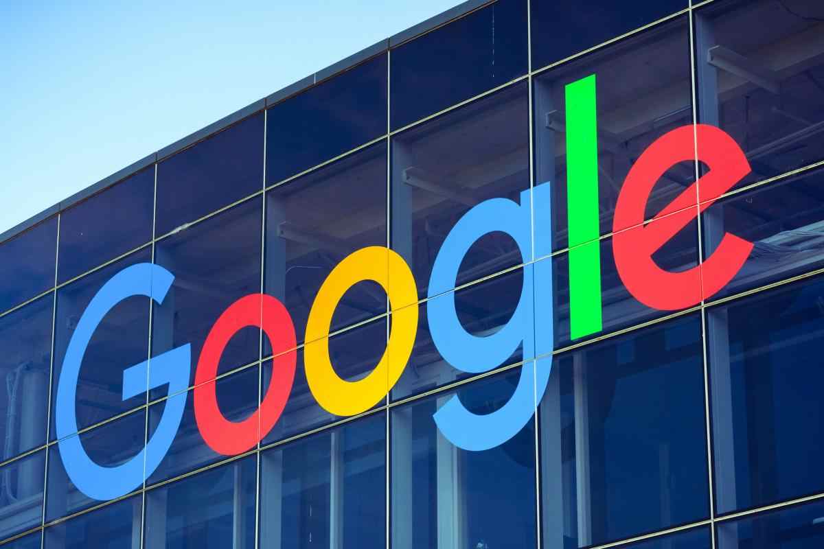 خسارت ۲۵ میلیارد دلاری شرکت گوگل /گوگل قوانین رقابتی را نقض می‌کند؟