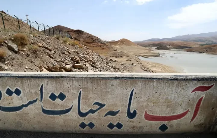 قطع آب برخی مناطق غرب تهران حل می شود؟