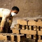 آمارهای متناقض از کودکان کار در ایران / 14 هزار کودک کار یا 7 میلیون نفر؟