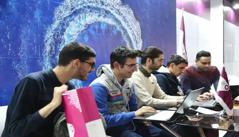 استقبال کارجویان از رایتل در نمایشگاه کار ایران