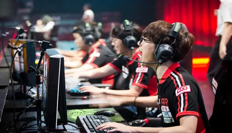 LGD Gaming at the 2015 LPL Summer Finals scaled 1