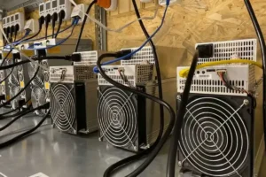 دولت با تعرفه صادراتی به جنگ استخراج غیرمجاز رمزارز می‌رود