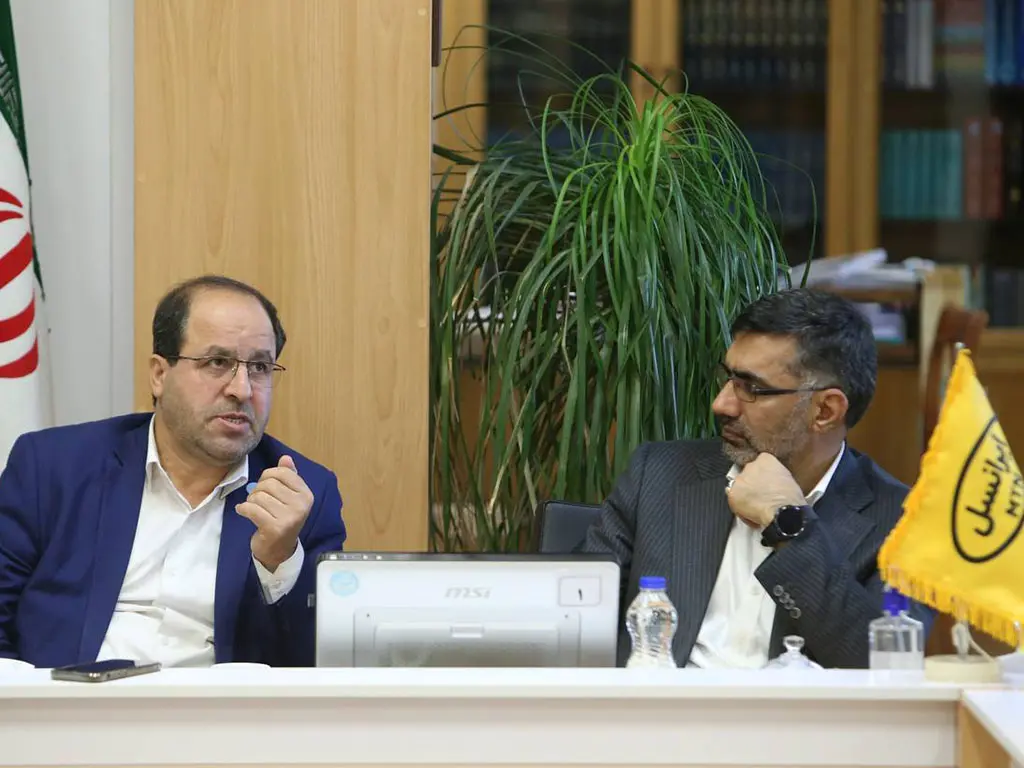 ایرانسل 5