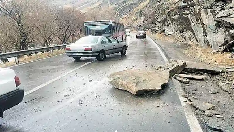 ریزشکوهجادهچالوس