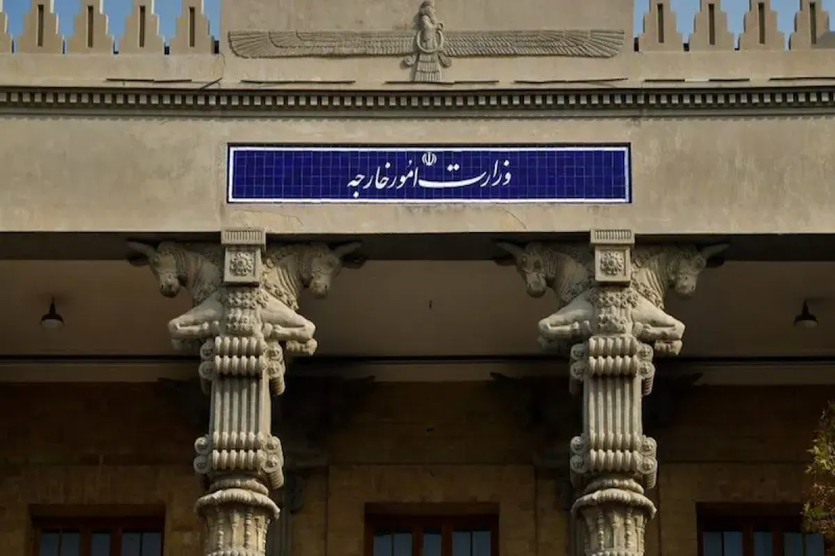 علی بیاتی دیپلمات ایرانی کیست؟