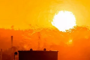 تشدید اشعه فرابنفش در روزهای گرم تابستان؛ هشدار یا روندی طبیعی؟