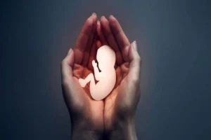 سندروم سکوت/ هشدار درباره پیامدهای منع غربالگری و سقط جنین در آمار نوزادان
