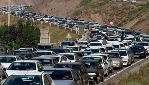 ترافیک سنگین در محور گیلان/مسافران تا اطلاع ثانوی به گیلان سفر نکنند
